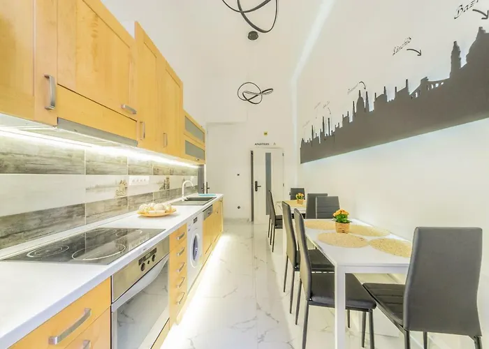 Budapest Luxury Apartments Ab